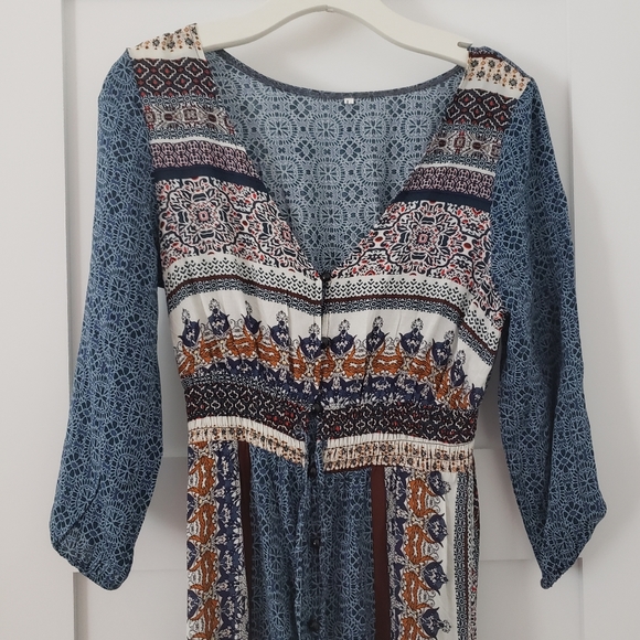 Spring dress - Picture 2 of 5